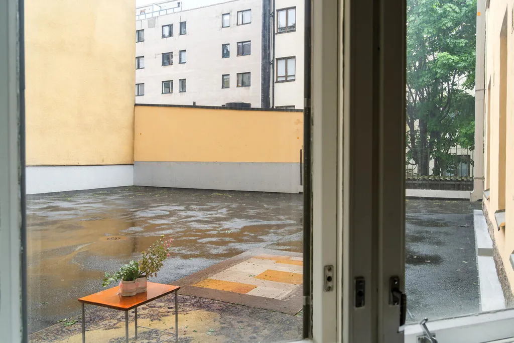 Aed - Studio with Courtyard View in Kamppi, Helsinki