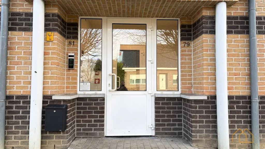 Entrée - Appartement avec Parking à Geel