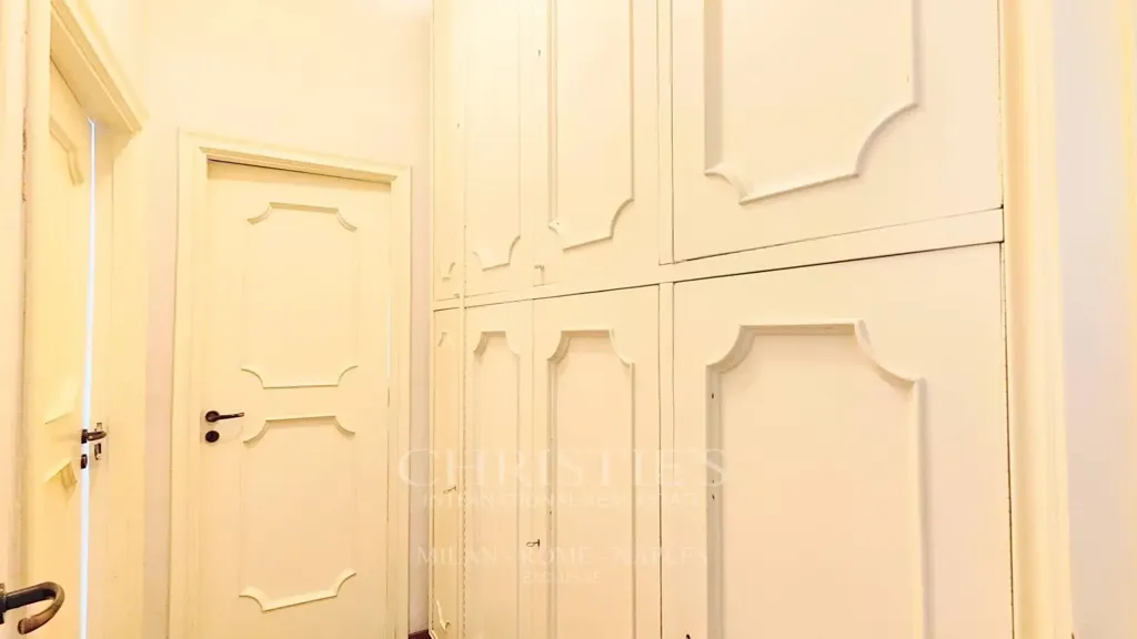 Toad - Apartment with Balcony in Chiaia, Naples