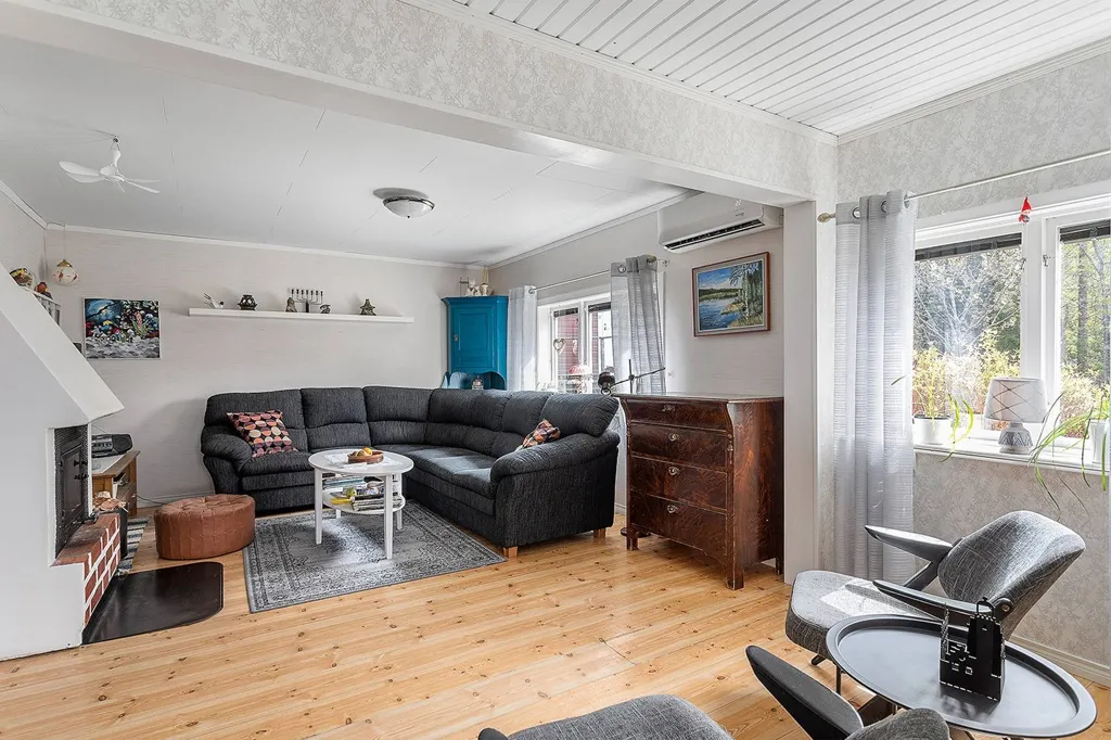 Elutuba - Villa with Private Pier near Olsvik Coast