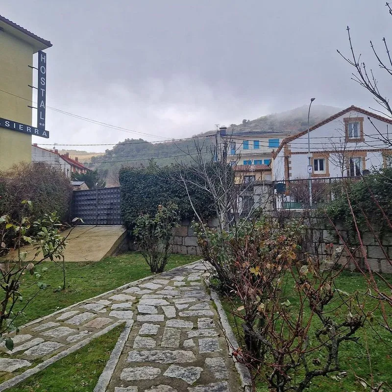 Jardin - Chalet with Garden in Bustarviejo