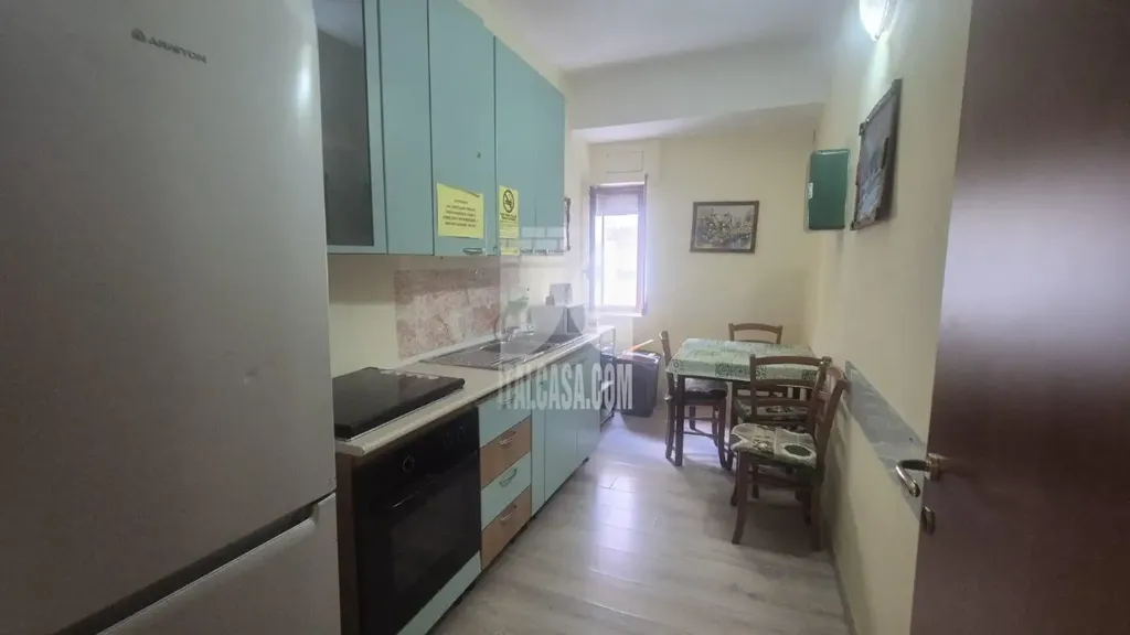 Köök - Fully Furnished Apartment with Balcony in Crotone
