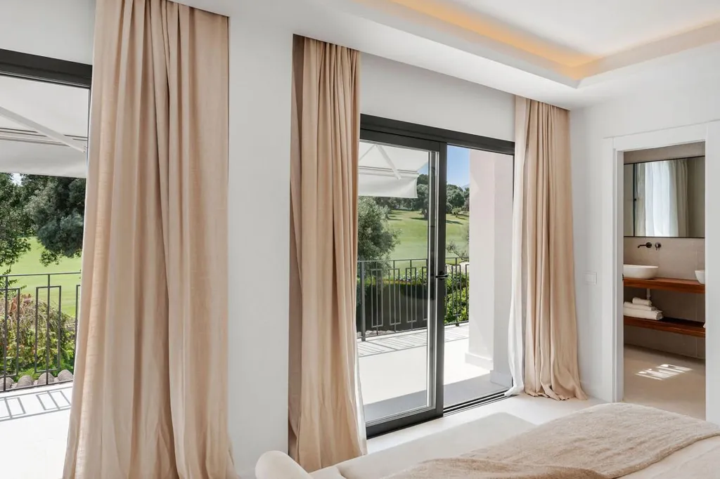 Magamistoad - Renovated Townhouse with Golf View in Marbella