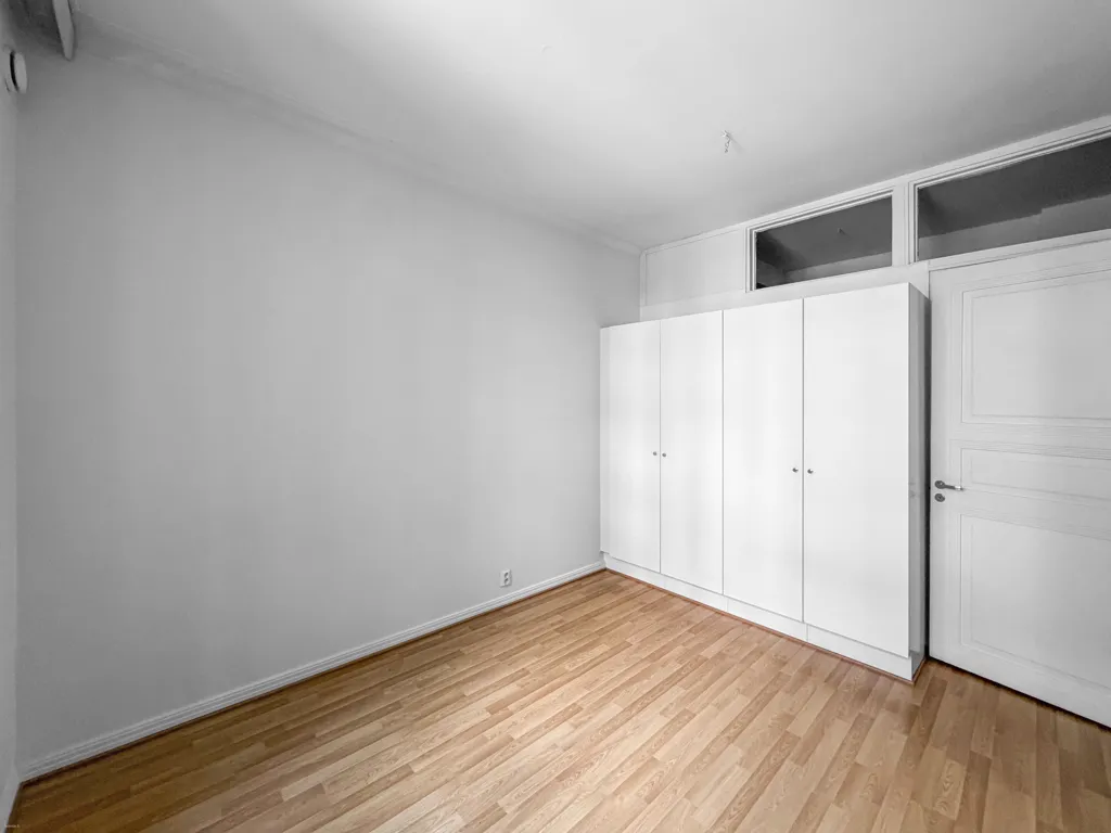 Pièces - Bright Two-Bedroom Apartment with Sea View in Ullanlinna