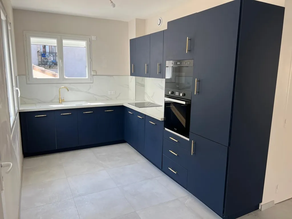 Cucina - Luxury Duplex with Garage in Sète Garrigou
