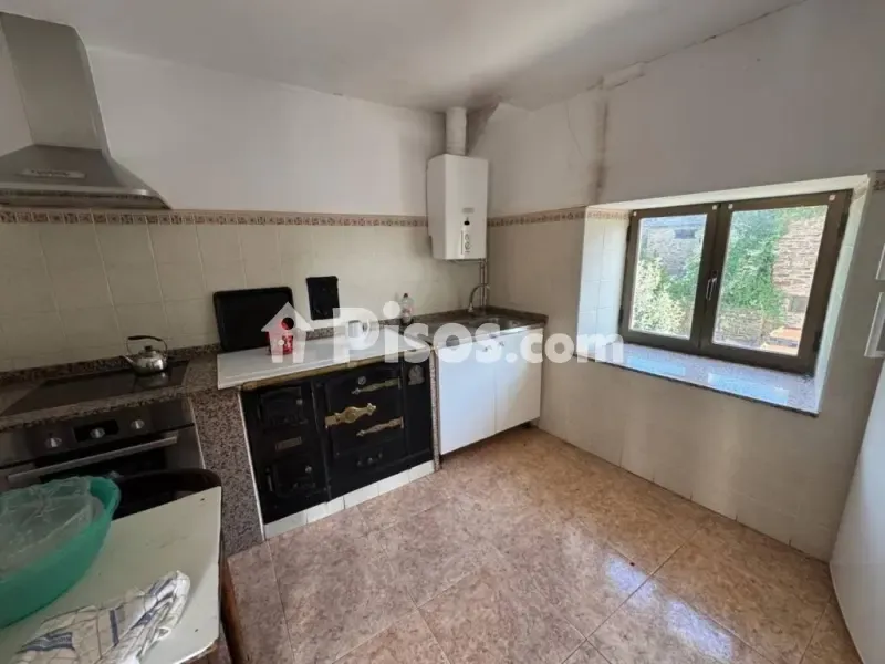 Köök - Rustic House with Mountain View in Ponferrada