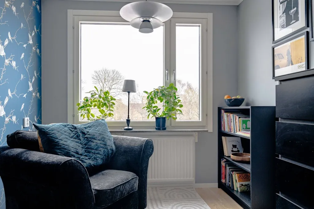 Bureau - Apartment with Balcony in Ängelholm