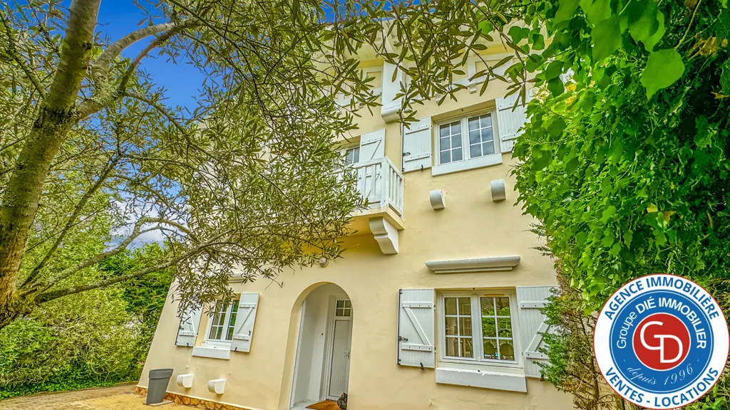 Extérieur - Villa avec Piscine et Garage près des Plages à Arcachon