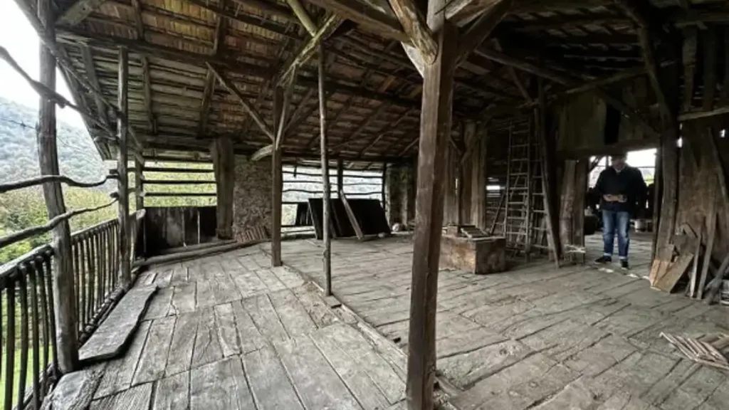 other_room
