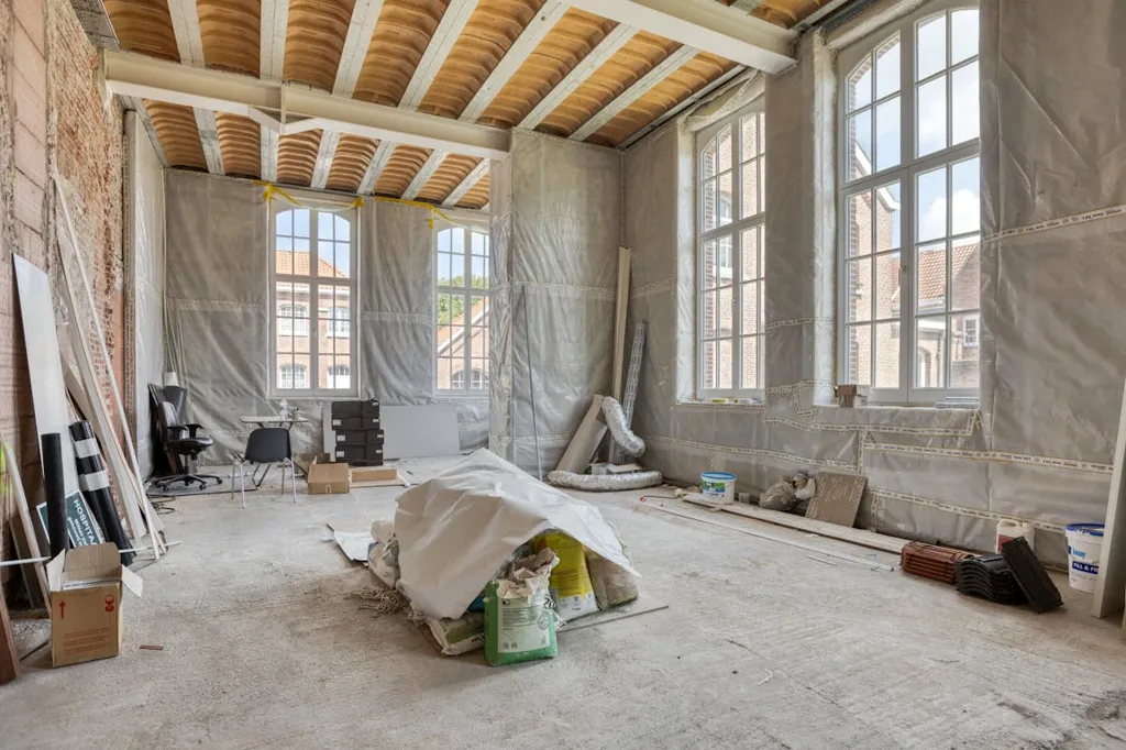 Toad - Commercial Space with Multiple Units in Bruges