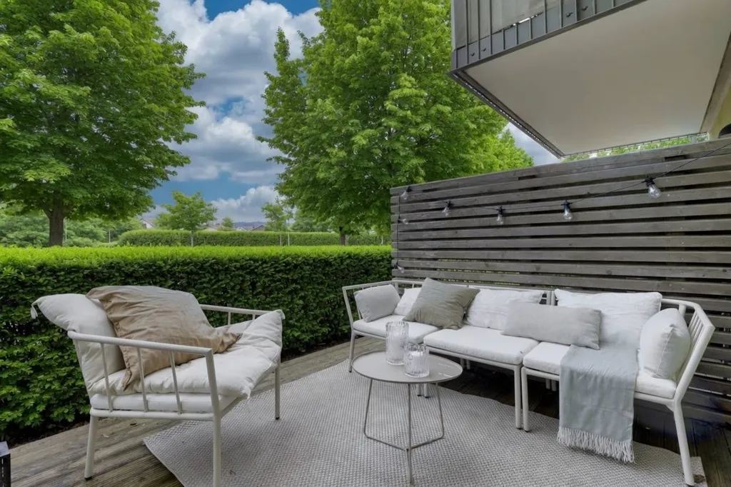 Terrass - Modern Apartment with West-Facing Terrace in Göteborg