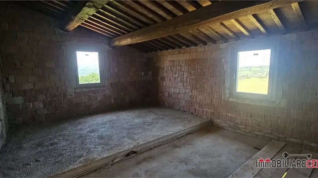 Pièces - Rustic Villa with Panoramic Views in Poggibonsi