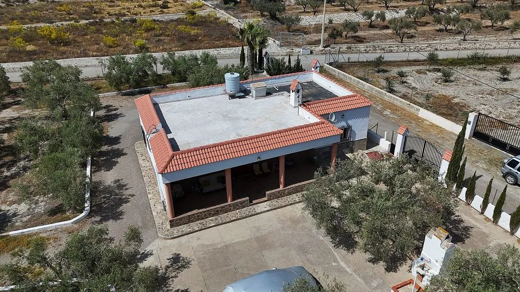 Vue aérienne - Reformed Cortijo with Large Land in Tabernas