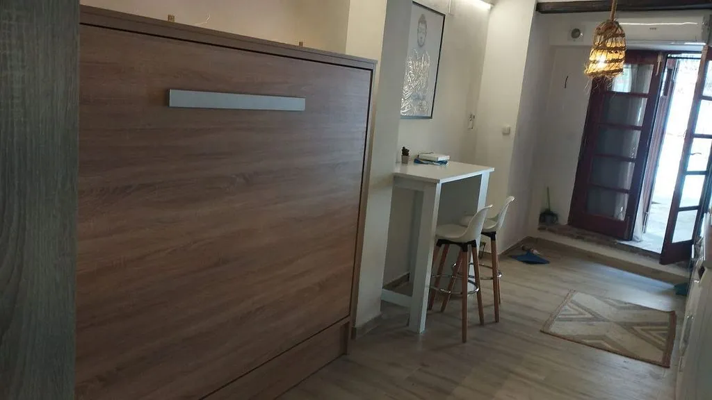 Chambres - Ample Studio with AC in Valencia Centre