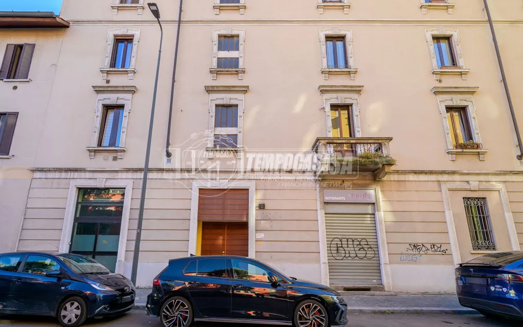 Välivaade - Two-Bedroom Apartment for Renovation in Milan