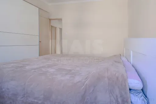 Magamistoad - T2 Apartment with Varied Views in Odivelas