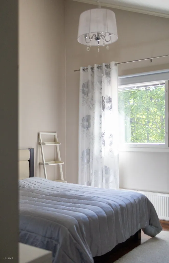Chambres - Modernised Apartment with Sauna in Leppävaara, Espoo