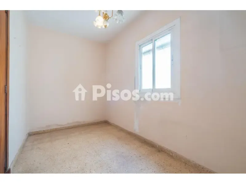 Pièces - Apartment with Balcony in Xirivella