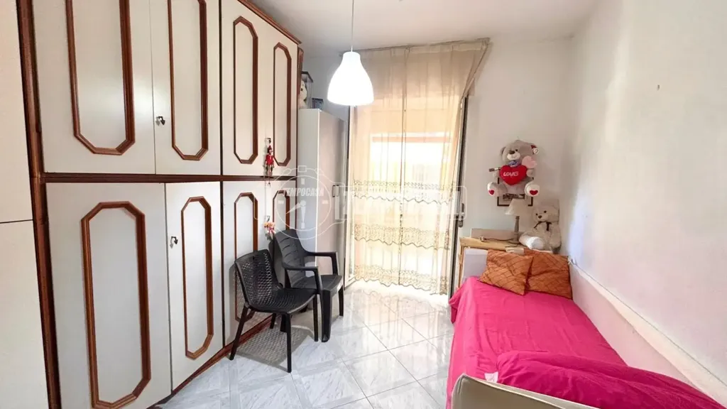 Chambres - Apartment with Triple Exposure in Naples