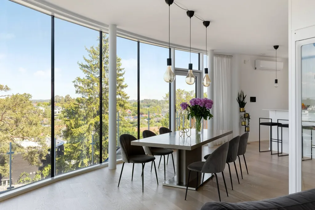 Salle à manger - Pål Ross Villa with Panoramic View in Ekerö