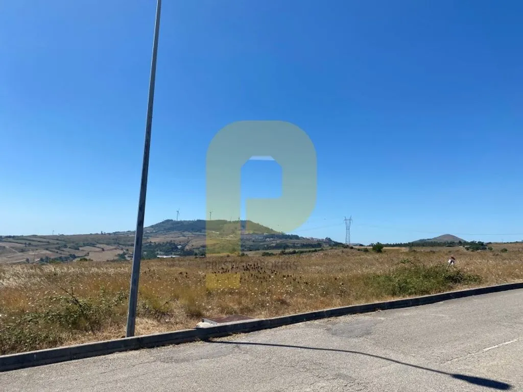 Giardino - Urbanizable Land for Development in Mafra