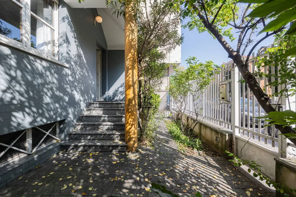 Garden - Luxury Villa with Private Garden in Milan