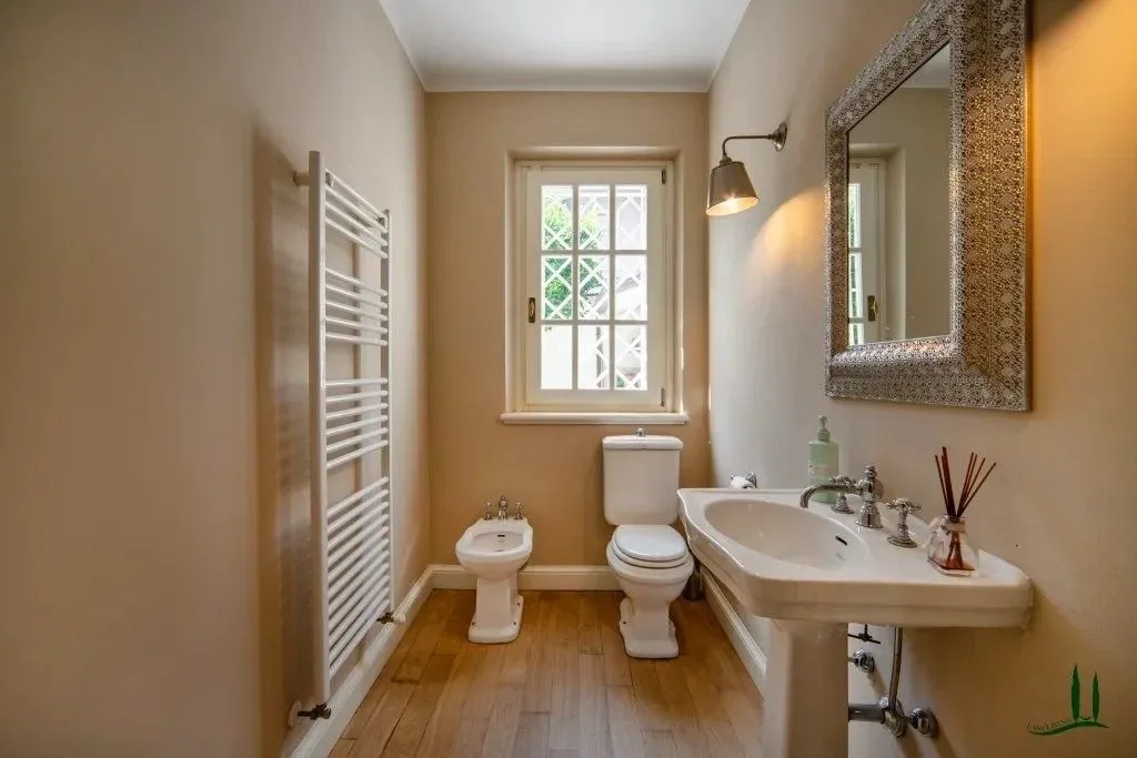 Bathrooms - Luxury Villa with Pool in Pietrasanta