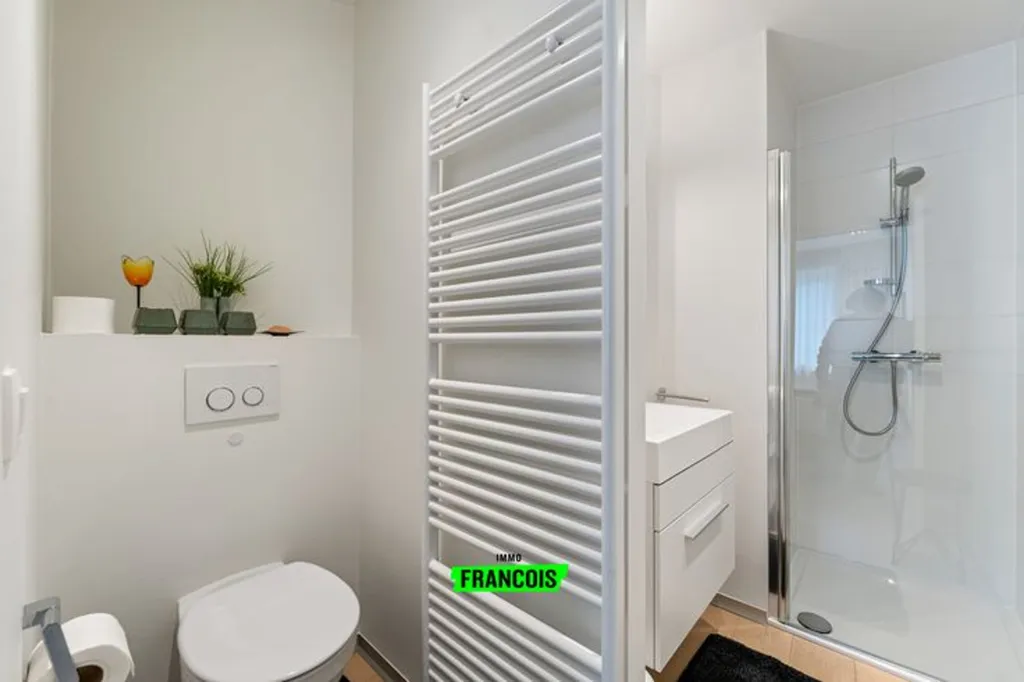 Salles de bain - Appartement Luxueux avec Terrasse à Wenduine