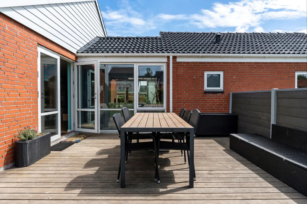 Terrazza - Co-op Flat with Garden in Rønnede