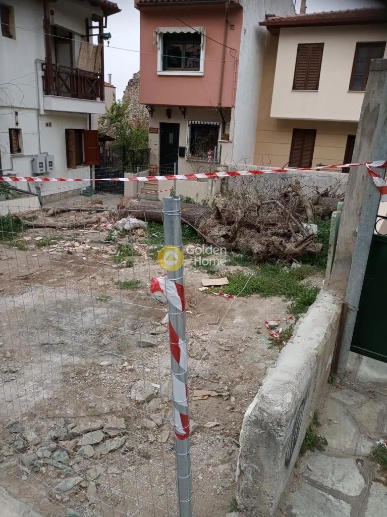 Jardin - Plot with Panoramic View in Thessaloniki Centre