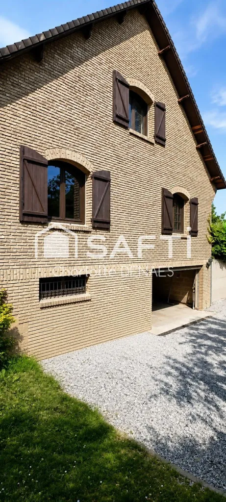 Esterno - Characterful House with Pool and Garden in Dohem