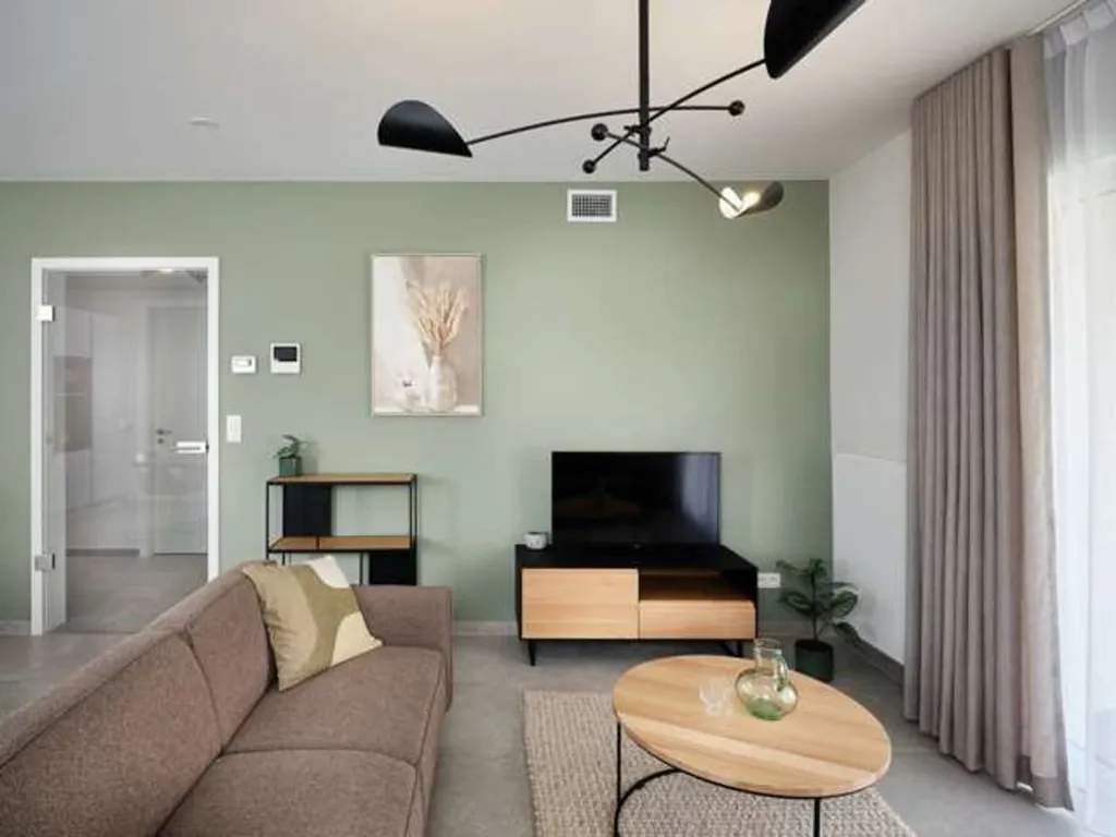Elutuba - New Flat with Indoor Parking in Belgrade, Namur