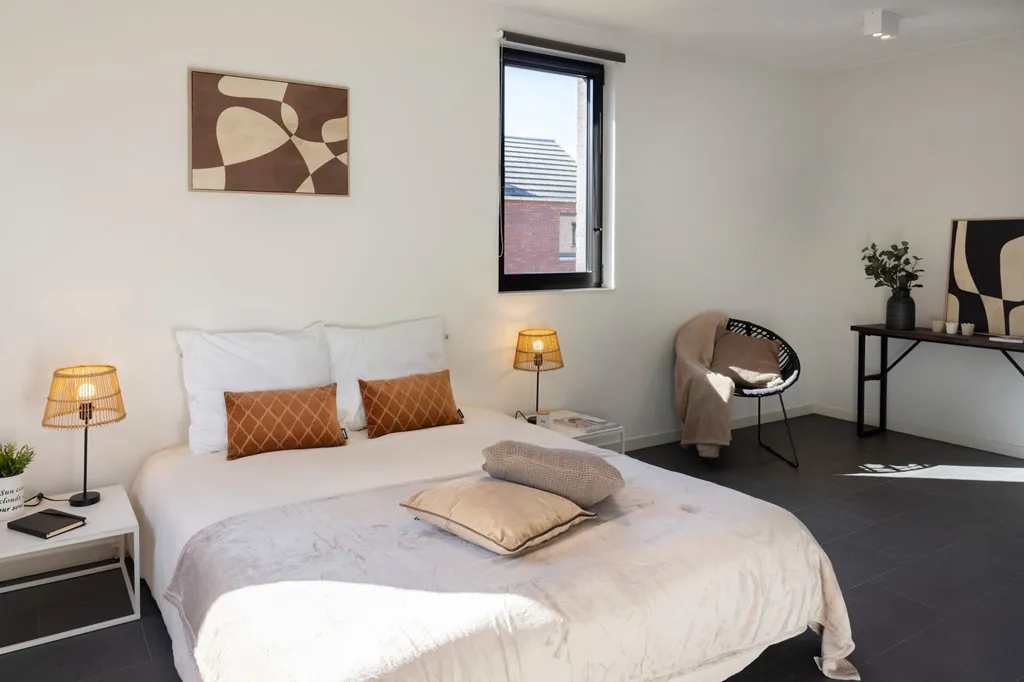 Bedrooms - Duplex Apartment with Rooftop Garden in Antwerp