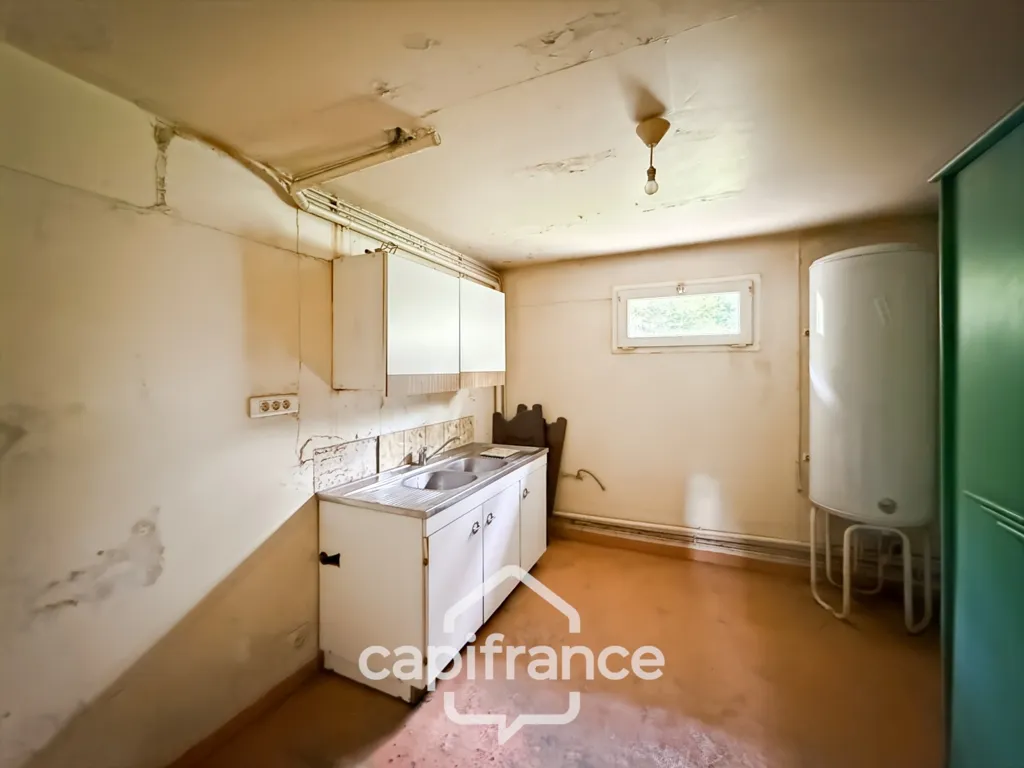 Cuisine - Maison Familiale avec Grand Terrain Arboré à Guern