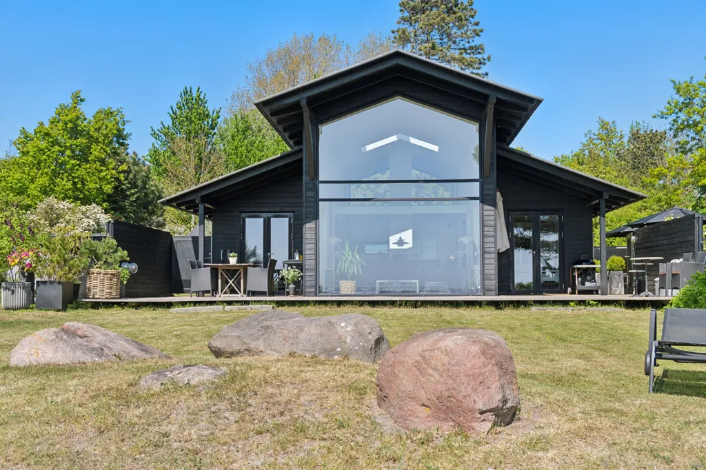 Välivaade - Architect-Designed Summerhouse with Storebælt View