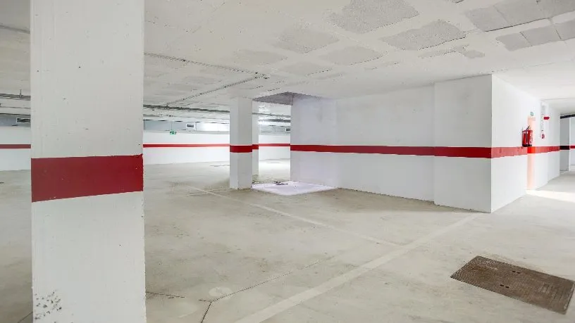 Garaaž - Office Building with Parking in Palma