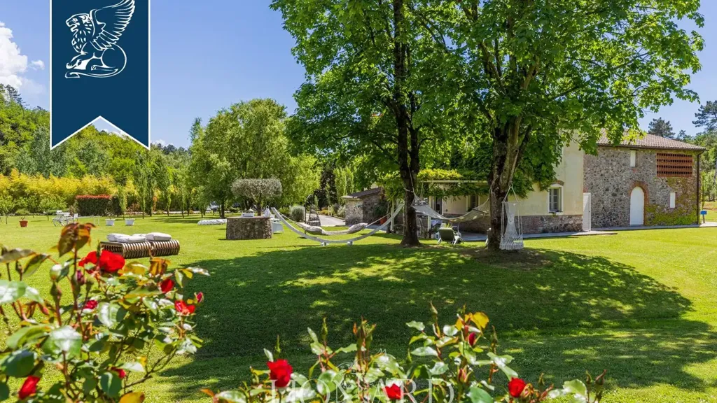 Jardin - Luxury Villa with Pool near Lucca