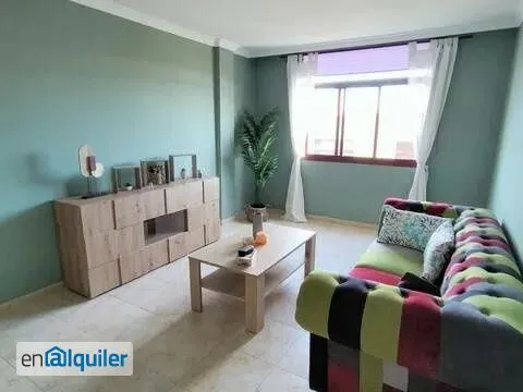 Soggiorno - Spacious Three-Bedroom Flat in Vecindario