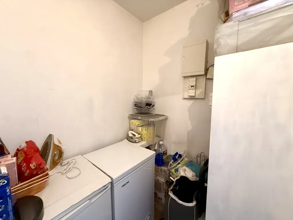 Buanderie - Appartement avec Balcon et Cave au Centre de Sevran
