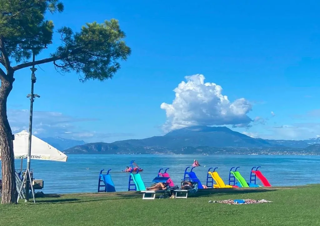 2-Bedroom Lakefront Flat in Sirmione