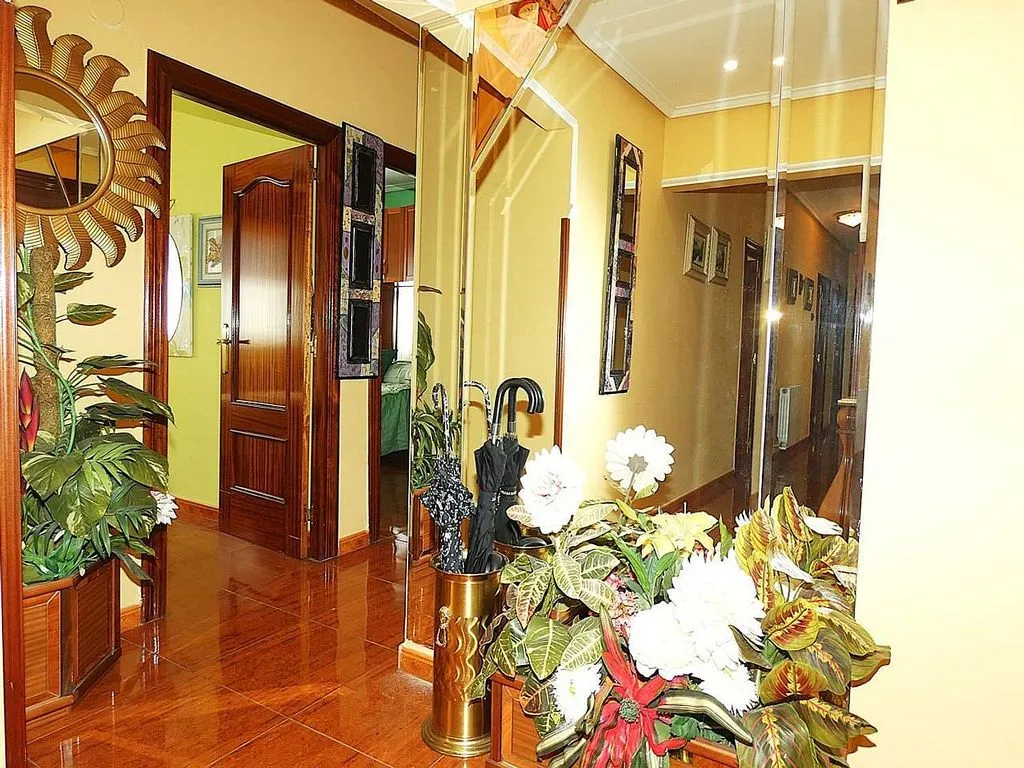 Entrée - Apartment with Balcony in Arrontegi Centre