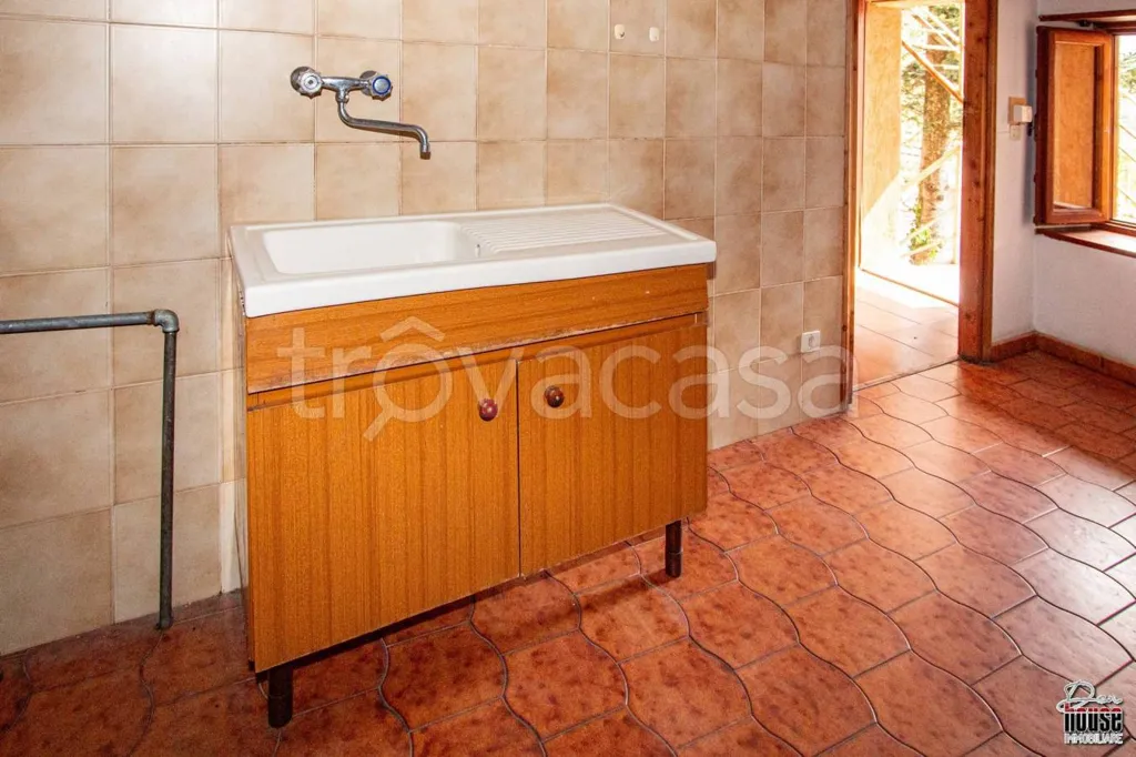 Salles de bain - Terraced House with Lake View in Caprie