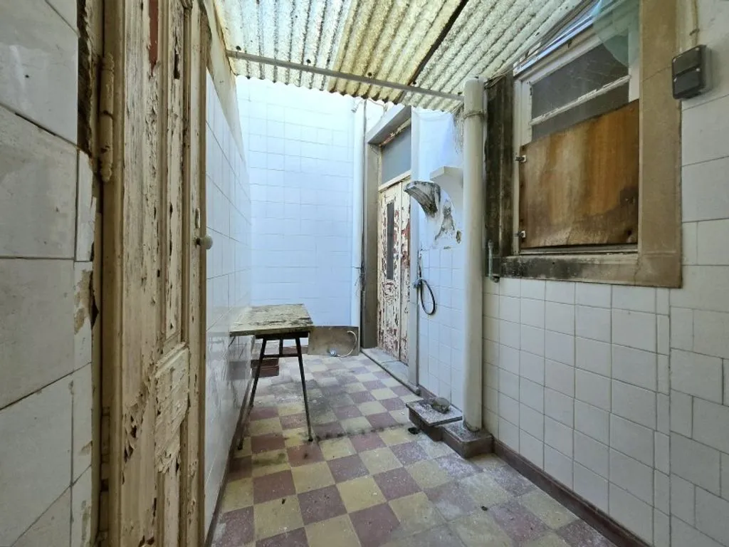 Bathrooms - Luxury Apartment Complex with Beach Proximity in Olhão