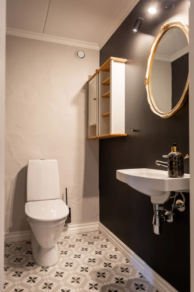 Salles de bain - Sunny Detached House with Terrace in Nadderud