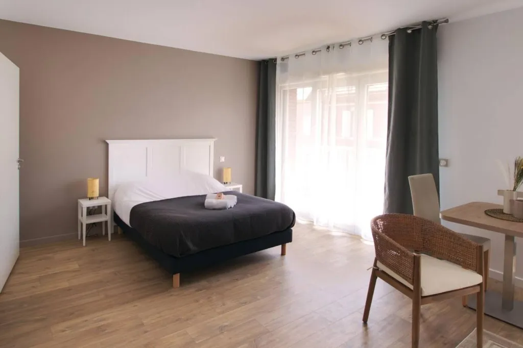 Bedrooms - Meubled Apartment in Central Location