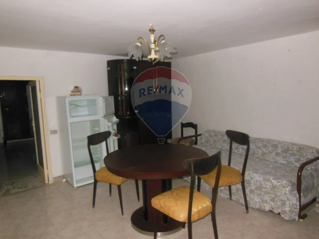 Salle à manger - Historic Two-Bedroom Apartment in Vieste