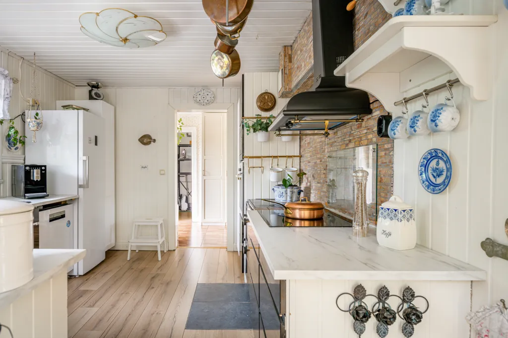 Cuisine - Spacious Villa with Garden in Grödby