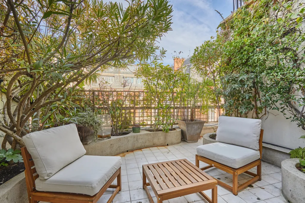 Terrass - Pied-à-Terre with Terraces in Paris 16th