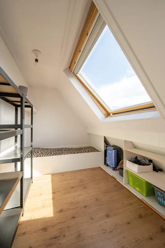 Toad - Modernised Corner House with Garden in Leerdam