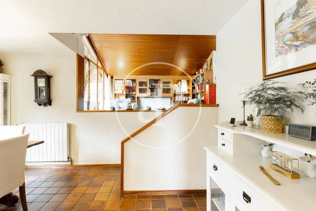 Sala da pranzo - Luxury Villa with Pool in Bellaterra, Catalonia
